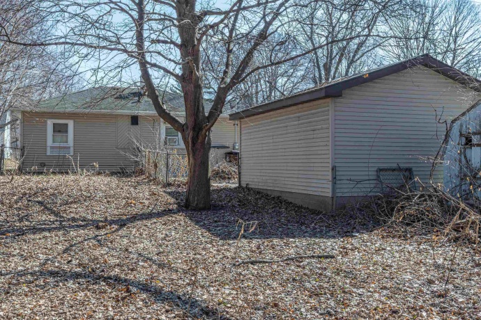 2107 22nd, ROCKFORD, Illinois 61108, 2 Bedrooms Bedrooms, ,1 BathroomBathrooms,House,For Sale,22nd,202601351