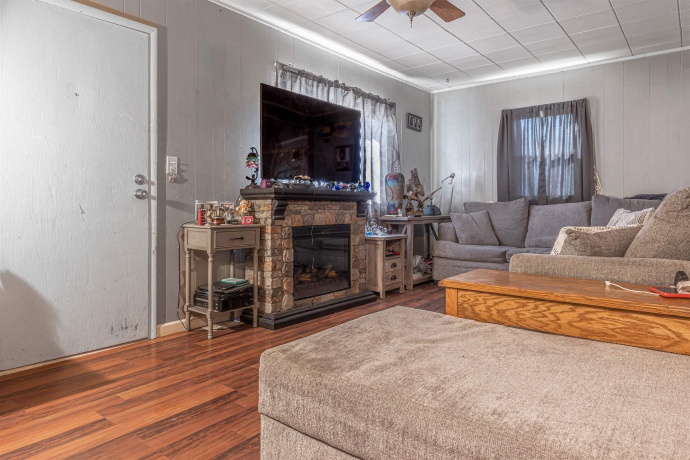 2107 22nd, ROCKFORD, Illinois 61108, 2 Bedrooms Bedrooms, ,1 BathroomBathrooms,House,For Sale,22nd,202601351