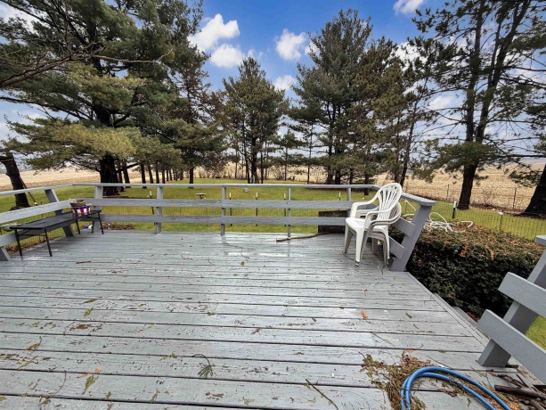 18025 Elizabeth, MOUNT CARROLL, Illinois 61053, 2 Bedrooms Bedrooms, ,1 BathroomBathrooms,House,For Sale,Elizabeth,202601353