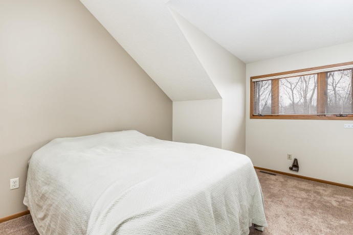 123 Walnut Hill, GALENA, Illinois 61036, 1 Bedroom Bedrooms, ,2 BathroomsBathrooms,Condominium,For Sale,Walnut Hill,202601352