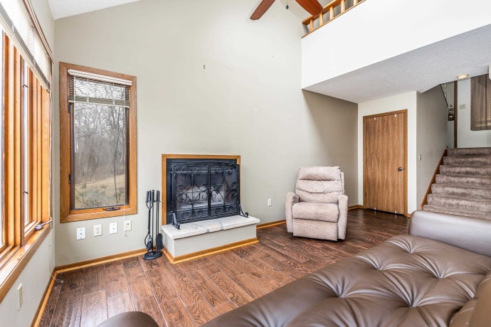 123 Walnut Hill, GALENA, Illinois 61036, 1 Bedroom Bedrooms, ,2 BathroomsBathrooms,Condominium,For Sale,Walnut Hill,202601352