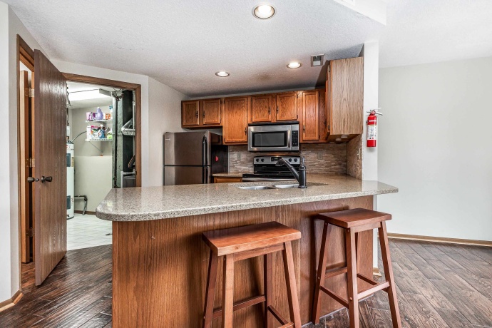 123 Walnut Hill, GALENA, Illinois 61036, 1 Bedroom Bedrooms, ,2 BathroomsBathrooms,Condominium,For Sale,Walnut Hill,202601352