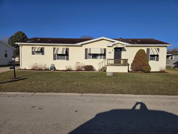 8686 Dutch Elm, ROSCOE, Illinois 61073, 3 Bedrooms Bedrooms, ,2 BathroomsBathrooms,House,For Sale,Dutch Elm,202601354