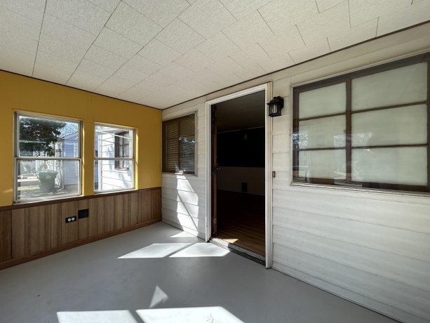 1510 Guiles, MENDOTA, Illinois 61342, 3 Bedrooms Bedrooms, ,1 BathroomBathrooms,House,For Sale,Guiles,202601355