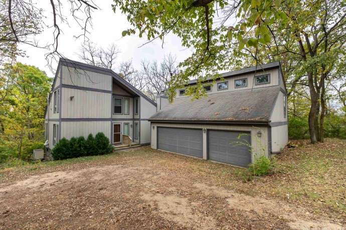 48 Timberon, GALENA, Illinois 61036, 3 Bedrooms Bedrooms, ,2 BathroomsBathrooms,House,For Sale,Timberon,202601358