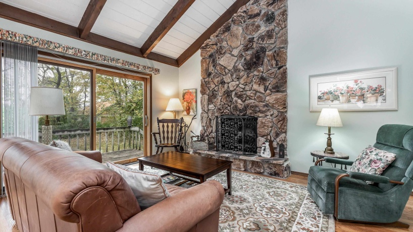 48 Timberon, GALENA, Illinois 61036, 3 Bedrooms Bedrooms, ,2 BathroomsBathrooms,House,For Sale,Timberon,202601358