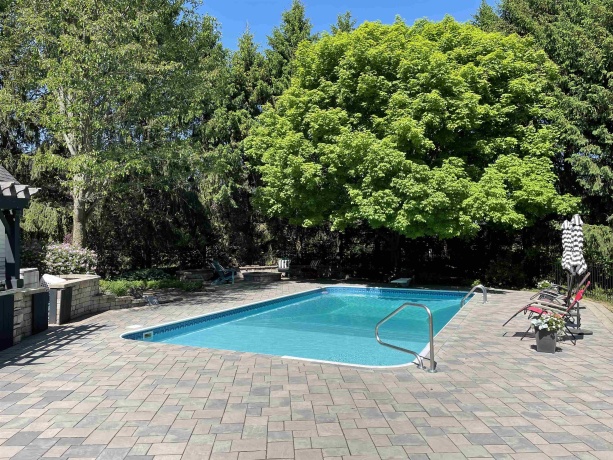 9695 Ridgeview Road, BELVIDERE, Illinois 61008, 4 Bedrooms Bedrooms, ,2 BathroomsBathrooms,House,For Sale,Ridgeview Road,202601359