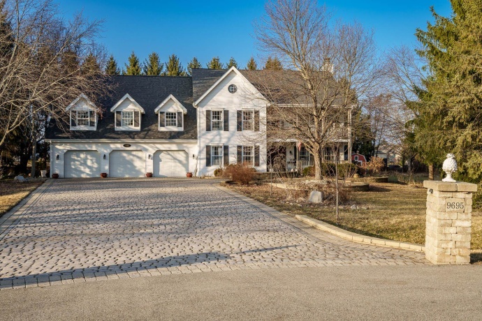 9695 Ridgeview Road, BELVIDERE, Illinois 61008, 4 Bedrooms Bedrooms, ,2 BathroomsBathrooms,House,For Sale,Ridgeview Road,202601359