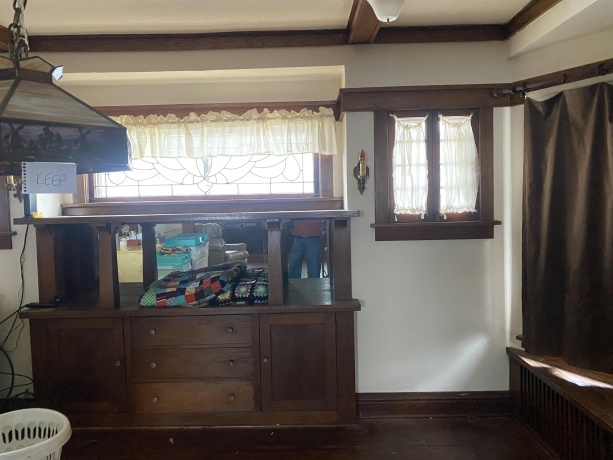 906 Somonauk, SYCAMORE, Illinois 60178, 3 Bedrooms Bedrooms, ,1 BathroomBathrooms,House,For Sale,Somonauk,202601361