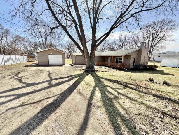 329 Obispo, MACHESNEY PARK, Illinois 61115, 3 Bedrooms Bedrooms, ,1 BathroomBathrooms,House,For Sale,Obispo,202601362