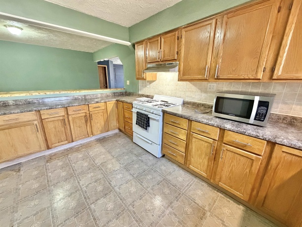 329 Obispo, MACHESNEY PARK, Illinois 61115, 3 Bedrooms Bedrooms, ,1 BathroomBathrooms,House,For Sale,Obispo,202601362