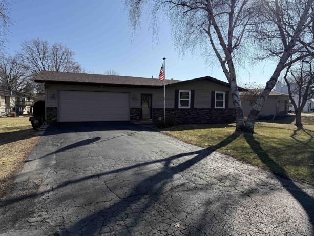 2173 Eagle, FREEPORT, Illinois 61032, 3 Bedrooms Bedrooms, ,1 BathroomBathrooms,House,For Sale,Eagle,202600934