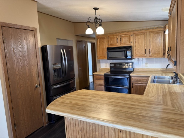 2173 Eagle, FREEPORT, Illinois 61032, 3 Bedrooms Bedrooms, ,1 BathroomBathrooms,House,For Sale,Eagle,202600934