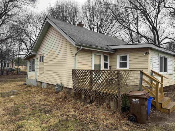 501 & 503 Alberts, ROCKFORD, Illinois 61102, 2 Bedrooms Bedrooms, ,1 BathroomBathrooms,House,For Sale,Alberts,202601252