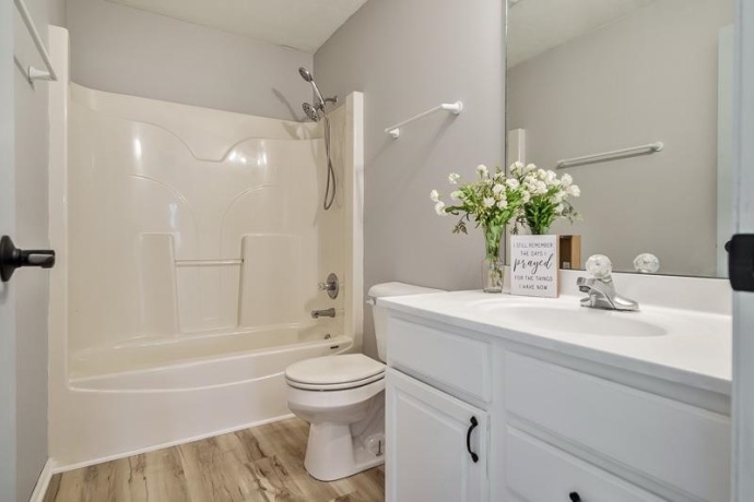 186 LAKE SUMMERSET, DAVIS, Illinois 61019, 4 Bedrooms Bedrooms, ,2 BathroomsBathrooms,House,For Sale,LAKE SUMMERSET,202601367