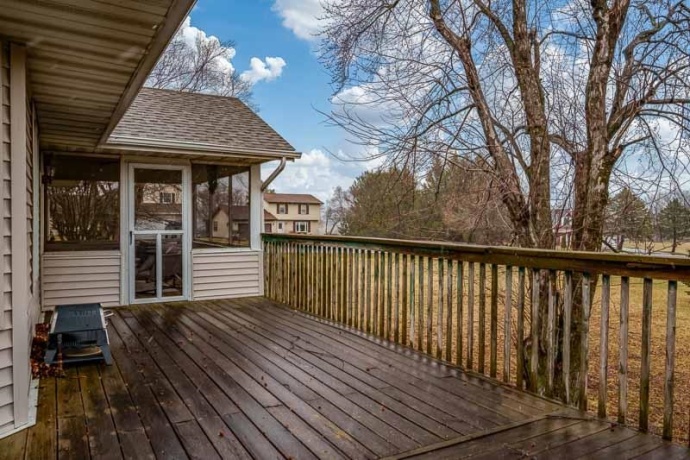 186 LAKE SUMMERSET, DAVIS, Illinois 61019, 4 Bedrooms Bedrooms, ,2 BathroomsBathrooms,House,For Sale,LAKE SUMMERSET,202601367