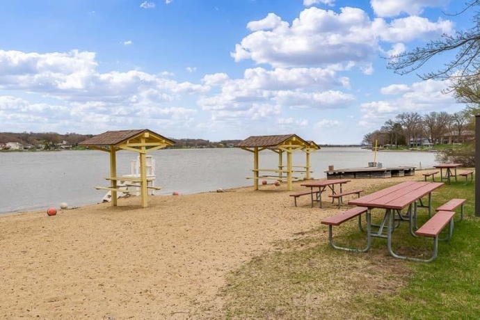 186 LAKE SUMMERSET, DAVIS, Illinois 61019, 4 Bedrooms Bedrooms, ,2 BathroomsBathrooms,House,For Sale,LAKE SUMMERSET,202601367