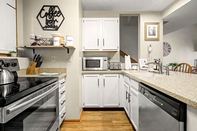 42 Spring Creek, GALENA, Illinois 61036, 2 Bedrooms Bedrooms, ,2 BathroomsBathrooms,Condominium,For Sale,Spring Creek,202601369