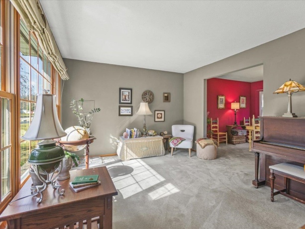 6650 Grassridge, ROCKFORD, Illinois 61108, 3 Bedrooms Bedrooms, ,2 BathroomsBathrooms,House,For Sale,Grassridge,202601370