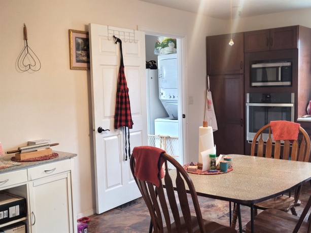 406 Garfield, LEAF RIVER, Illinois 61047, 3 Bedrooms Bedrooms, ,1 BathroomBathrooms,House,For Sale,Garfield,202601373