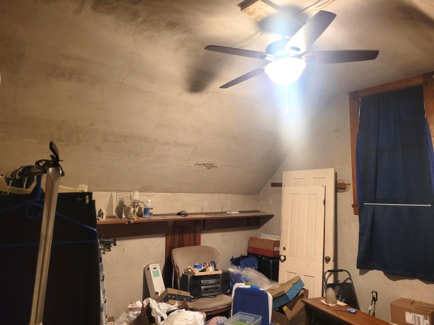 406 Garfield, LEAF RIVER, Illinois 61047, 3 Bedrooms Bedrooms, ,1 BathroomBathrooms,House,For Sale,Garfield,202601373