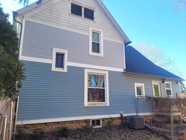 406 Garfield, LEAF RIVER, Illinois 61047, 3 Bedrooms Bedrooms, ,1 BathroomBathrooms,House,For Sale,Garfield,202601373