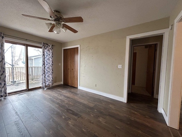 209 8th, MENDOTA, Illinois 61342, 4 Bedrooms Bedrooms, ,2 BathroomsBathrooms,House,For Sale,8th,202601374