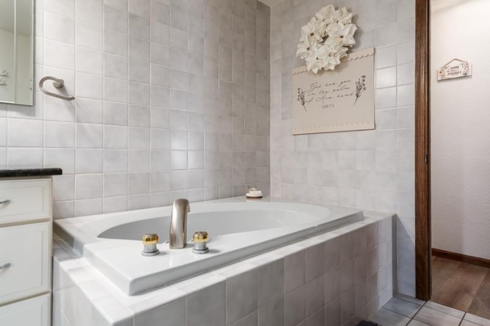 12544 Greensview, ROSCOE, Illinois 61073, 3 Bedrooms Bedrooms, ,3 BathroomsBathrooms,House,For Sale,Greensview,202601376