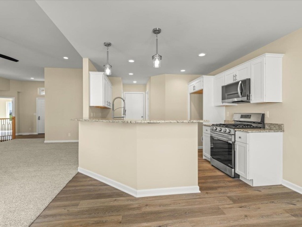 309 Pershing, STILLMAN VALLEY, Illinois 61084, 3 Bedrooms Bedrooms, ,3 BathroomsBathrooms,House,For Sale,Pershing,202601377