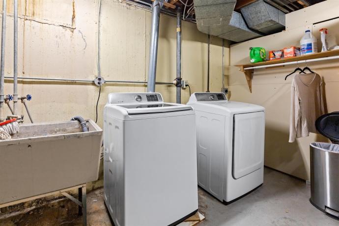 3704 Corbridge, ROCKFORD, Illinois 61107, 3 Bedrooms Bedrooms, ,2 BathroomsBathrooms,House,For Sale,Corbridge,202601378