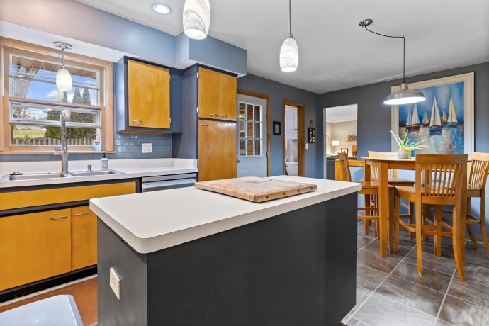 3704 Corbridge, ROCKFORD, Illinois 61107, 3 Bedrooms Bedrooms, ,2 BathroomsBathrooms,House,For Sale,Corbridge,202601378