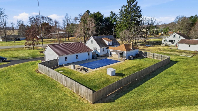 4126 IL RT 64, MOUNT MORRIS, Illinois 61054, 3 Bedrooms Bedrooms, ,1 BathroomBathrooms,House,For Sale,IL RT 64,202601381