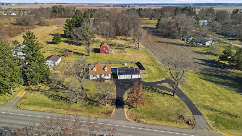 4126 IL RT 64, MOUNT MORRIS, Illinois 61054, 3 Bedrooms Bedrooms, ,1 BathroomBathrooms,House,For Sale,IL RT 64,202601381