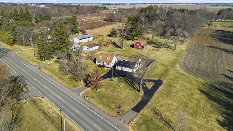 4126 IL RT 64, MOUNT MORRIS, Illinois 61054, 3 Bedrooms Bedrooms, ,1 BathroomBathrooms,House,For Sale,IL RT 64,202601381