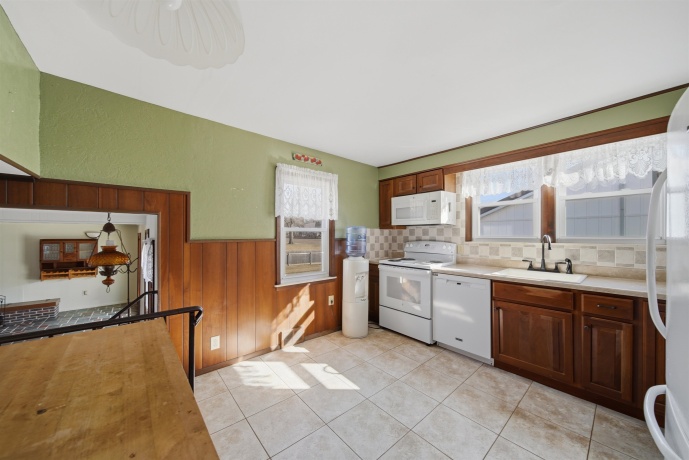 4126 IL RT 64, MOUNT MORRIS, Illinois 61054, 3 Bedrooms Bedrooms, ,1 BathroomBathrooms,House,For Sale,IL RT 64,202601381