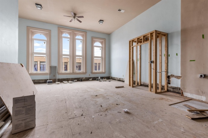 308-310 State, ROCKFORD, Illinois 61104, ,3 - 4 Units,For Sale,State,202601383