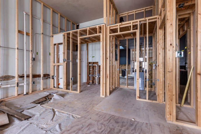 308-310 State, ROCKFORD, Illinois 61104, ,3 - 4 Units,For Sale,State,202601383