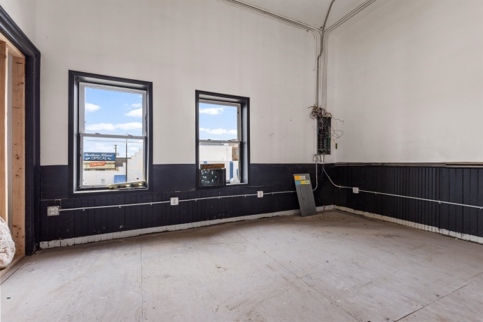 308-310 State, ROCKFORD, Illinois 61104, ,3 - 4 Units,For Sale,State,202601383