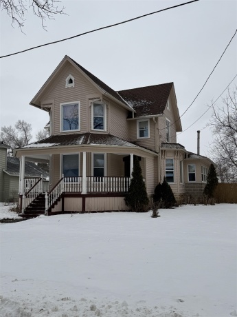 135 6th, CAPRON, Illinois 61012, 4 Bedrooms Bedrooms, ,2 BathroomsBathrooms,House,For Sale,6th,202600551