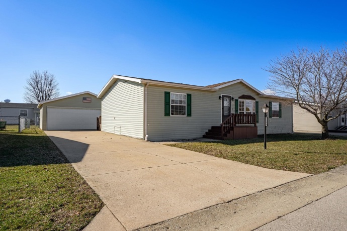 5449 Cypress, MACHESNEY PARK, Illinois 61115, 3 Bedrooms Bedrooms, ,2 BathroomsBathrooms,House,For Sale,Cypress,202601384