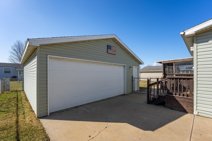 5449 Cypress, MACHESNEY PARK, Illinois 61115, 3 Bedrooms Bedrooms, ,2 BathroomsBathrooms,House,For Sale,Cypress,202601384