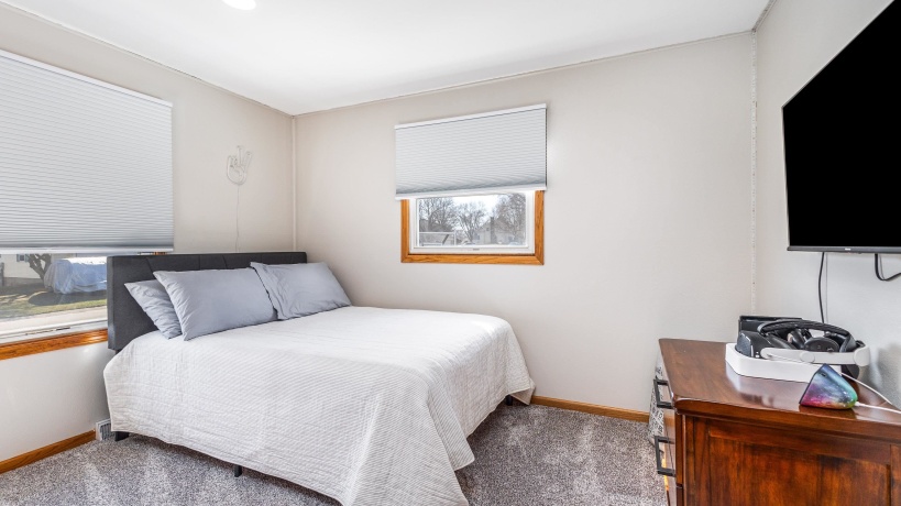 322 Apache, GALENA, Illinois 61036, 3 Bedrooms Bedrooms, ,2 BathroomsBathrooms,House,For Sale,Apache,202601385