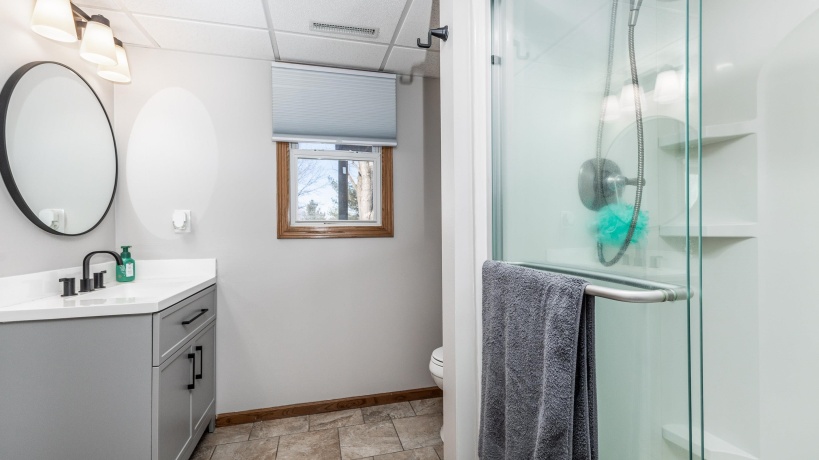 322 Apache, GALENA, Illinois 61036, 3 Bedrooms Bedrooms, ,2 BathroomsBathrooms,House,For Sale,Apache,202601385