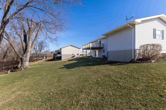 322 Apache, GALENA, Illinois 61036, 3 Bedrooms Bedrooms, ,2 BathroomsBathrooms,House,For Sale,Apache,202601385