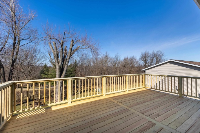 322 Apache, GALENA, Illinois 61036, 3 Bedrooms Bedrooms, ,2 BathroomsBathrooms,House,For Sale,Apache,202601385