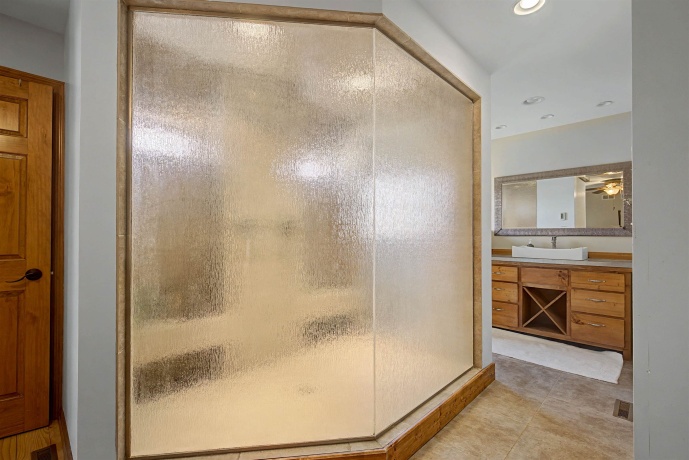 115 Windmill, ELIZABETH, Illinois 61028, 5 Bedrooms Bedrooms, ,3 BathroomsBathrooms,House,For Sale,Windmill,202601388