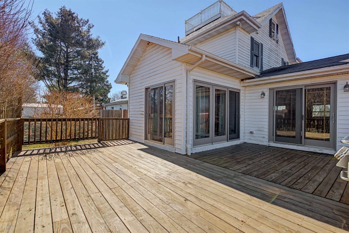 115 Windmill, ELIZABETH, Illinois 61028, 5 Bedrooms Bedrooms, ,3 BathroomsBathrooms,House,For Sale,Windmill,202601388