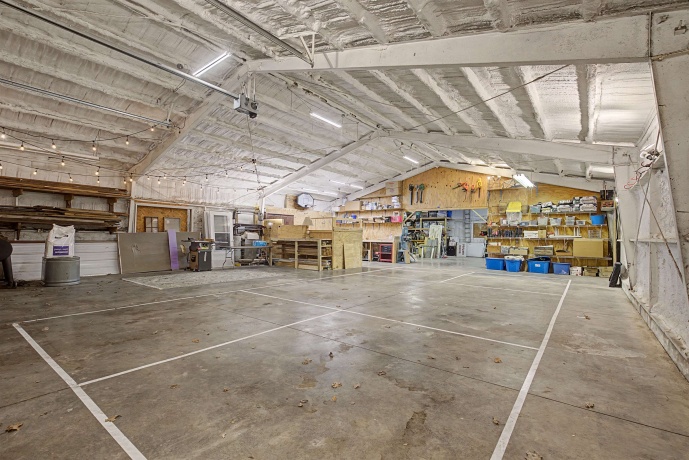 115 Windmill, ELIZABETH, Illinois 61028, 5 Bedrooms Bedrooms, ,3 BathroomsBathrooms,House,For Sale,Windmill,202601388