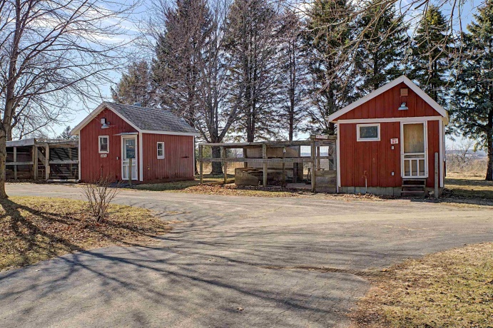 115 Windmill, ELIZABETH, Illinois 61028, 5 Bedrooms Bedrooms, ,3 BathroomsBathrooms,House,For Sale,Windmill,202601388