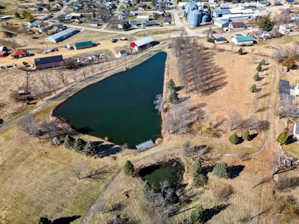 115 Windmill, ELIZABETH, Illinois 61028, 5 Bedrooms Bedrooms, ,3 BathroomsBathrooms,House,For Sale,Windmill,202601388